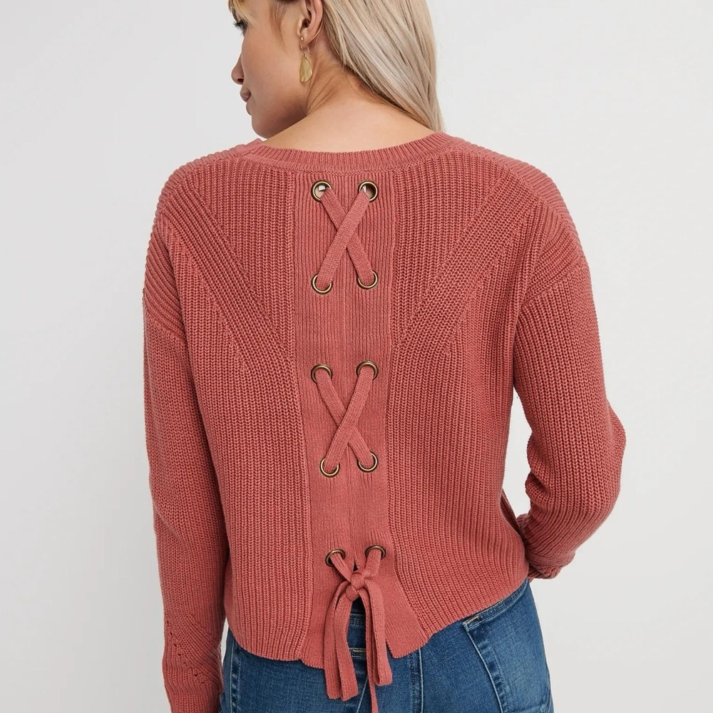 Lucky Brand‎ Mauve Pink Crew Neck Sweater with Lace-Up Back Small